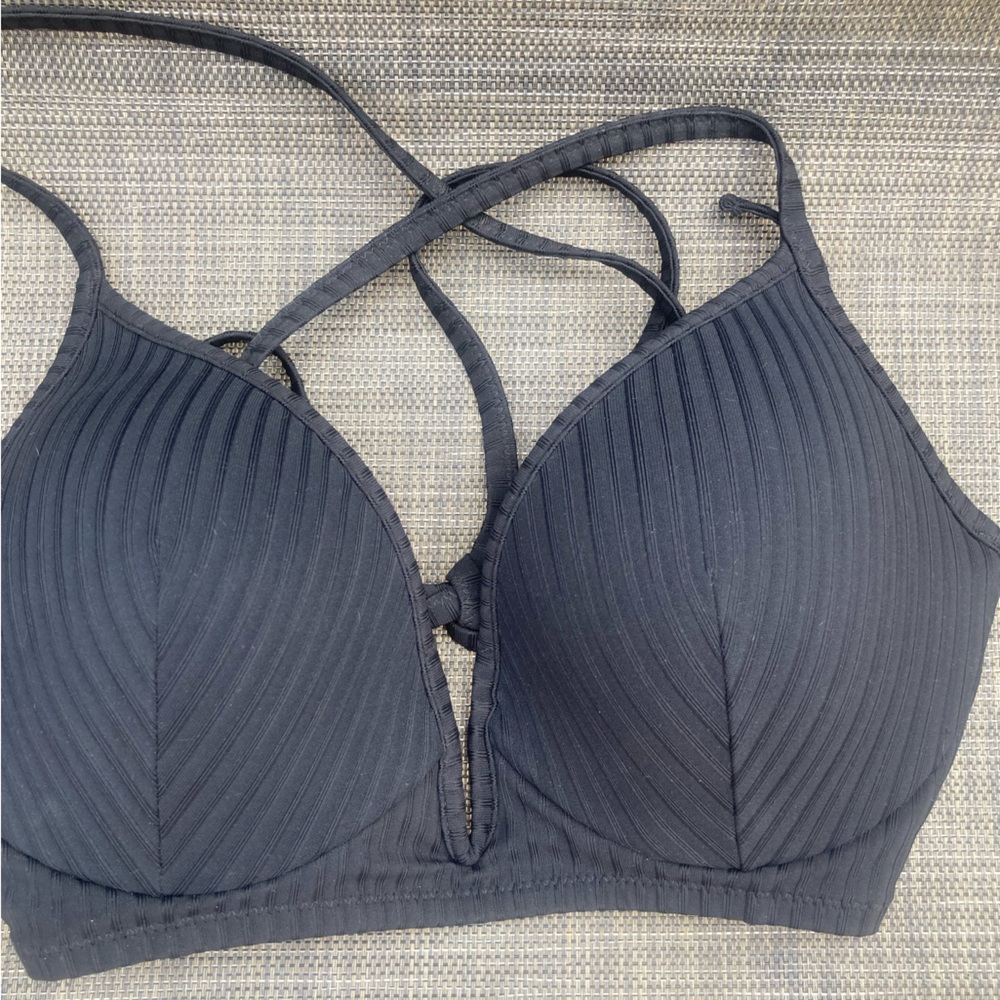 Bikini top